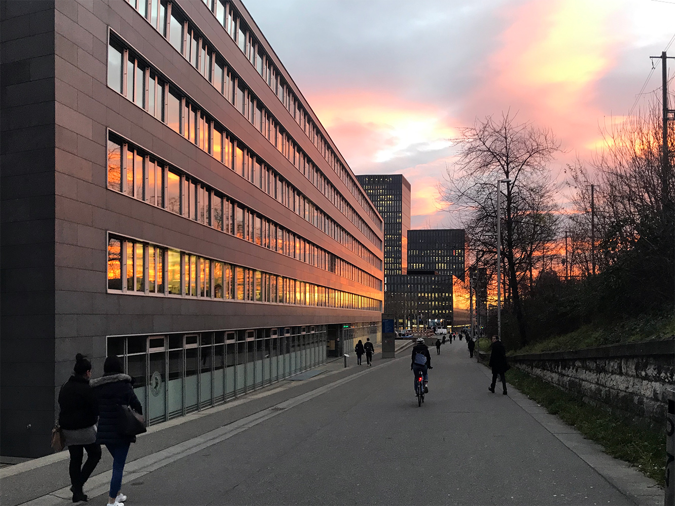 Andreasstrasse 15 in the morning sun Institut für Computerlinguistik